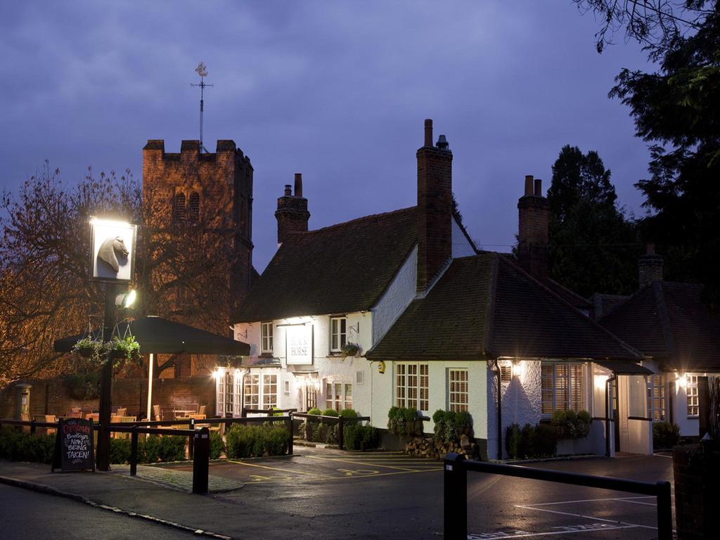 The Black Horse Fulmer Экстерьер фото